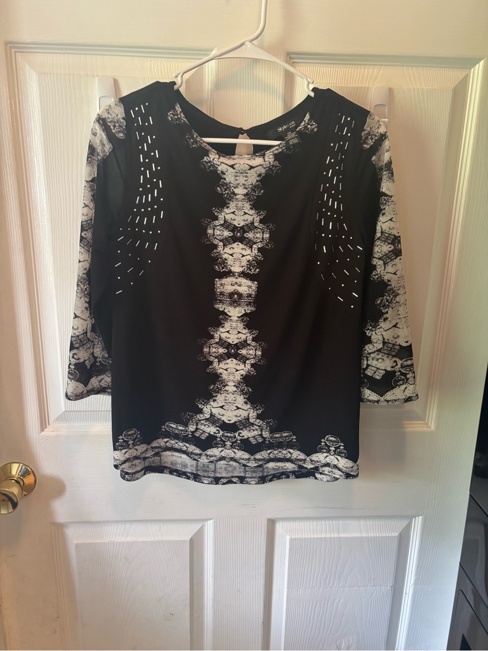 Style & Co. Black and White Patterned Long Sleeve Top